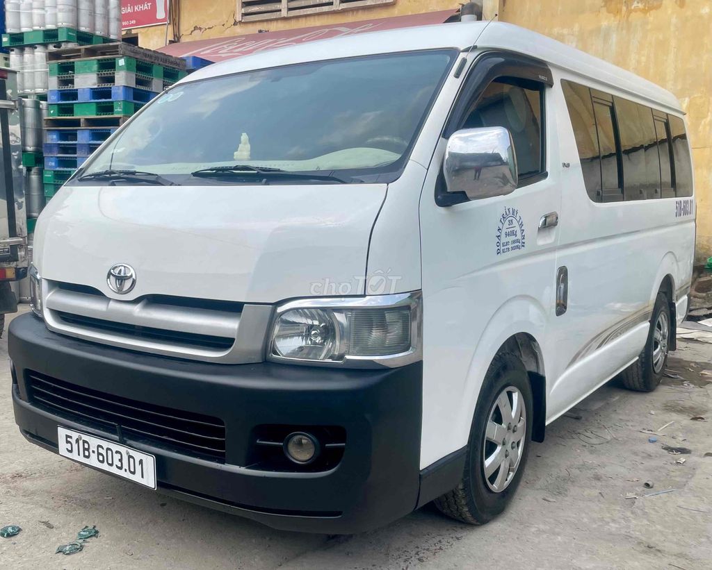 Toyota Hiace 2006 tải VAN 3 chỗ 940kg máy dầu