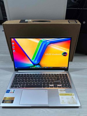 Asus Vivobook 15 OLED I5-13500H/ 16Gb/ 512Gb