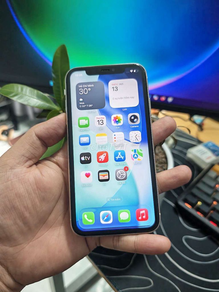 Iphone 11 Lock/ trắng/ rõ tình trạng/ Rẻ/ Giao Lưu. Mua bán Điện thoại tại Quận Bình Tân Tp Hồ Chí Minh được đăng bởi Tân Phạm hình 1