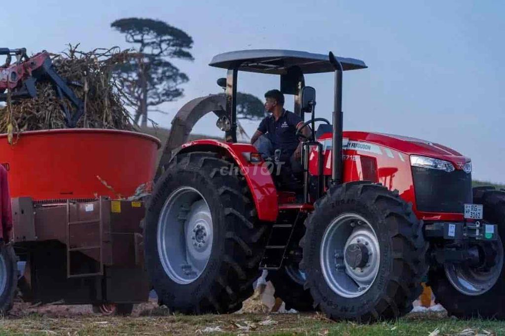 Massey Ferguson MF6713-132 HP hộp số cơ