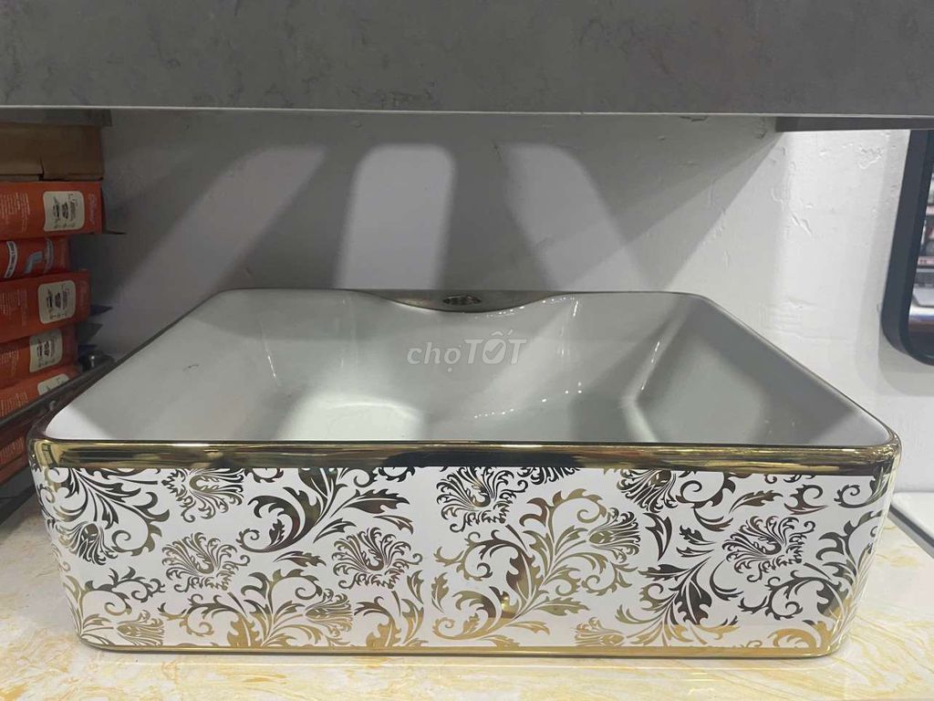 Chậu lavabo sứ họa tiết chữ nhật. Mua bán Thiết bị vệ sinh, nhà tắm tại Thành phố Thủ Dầu Một Bình Dương được đăng bởi Pham hoai bao hình 1