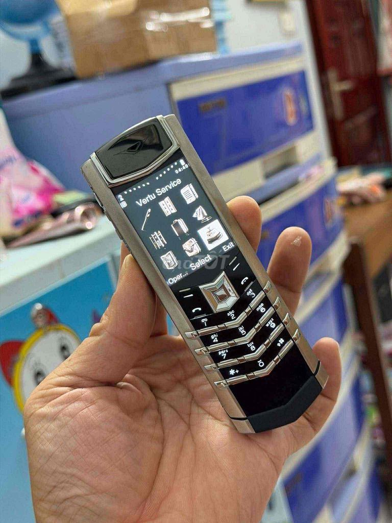 Vertu Signature S Đen Bạc. Mua bán Điện thoại tại Quận Thanh Xuân Hà Nội được đăng bởi Tung Kaka hình 1