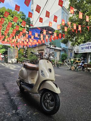 Vespa LXV 3vie 2016 đời chót. Mua bán Xe máy tại Quận Ba Đình Hà Nội được đăng bởi Việt