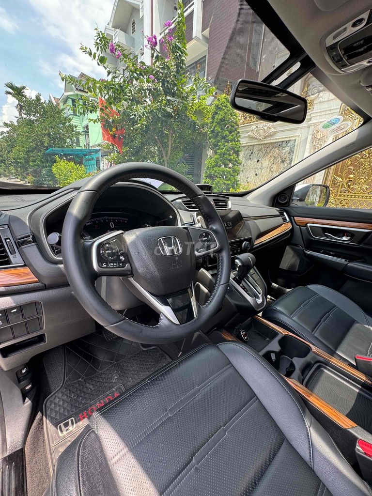 Honda CR V 2019 1.5L - 70000 km. Mua bán Ô tô tại Quận 12 Tp Hồ Chí Minh được đăng bởi Tài trần hình 9