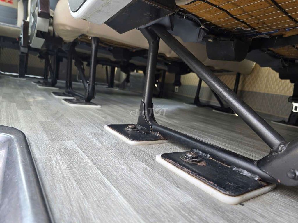 Cần bán xe fordtransit 2018 đưa rước nhân viên. Mua bán Ô tô tại Thị xã Duyên Hải Trà Vinh được đăng bởi Việt QR hình 14