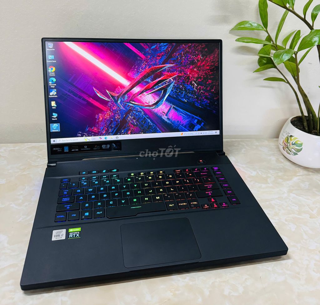 ROG Zephyrus S15 RTX 2070 Super 300hz