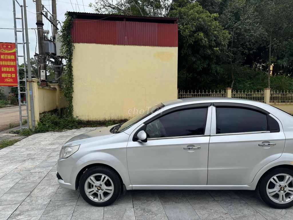 Chevrolet Aveo 2015 LT 1.5 - số sàn. Mua bán Ô tô tại Huyện Thạch Thành Thanh Hóa được đăng bởi Phạm Nam hình 4