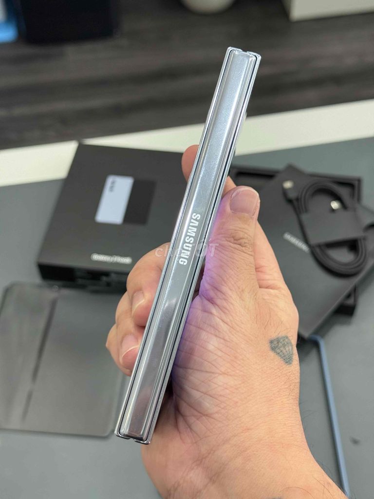 Samsung Galaxy ZFold 5 12/512Gb SSVN Fullbox. Mua bán Điện thoại tại Thành phố Thủ Đức Tp Hồ Chí Minh được đăng bởi HM MOBILE hình 6