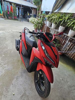 Vario đỏ nhám 150. Mua bán Xe máy tại Huyện Châu Thành An Giang được đăng bởi shop phong thuỷ 