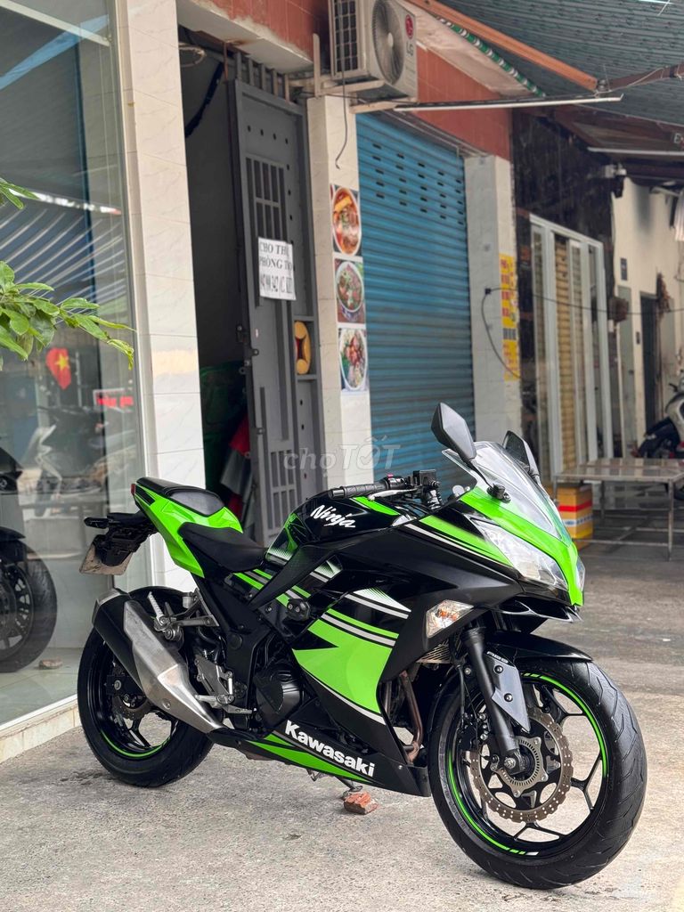 Cần bán Kawasaki Ninja300 Abs 2017 Biển SG 9 chủ. Mua bán Xe máy tại Quận Bình Tân Tp Hồ Chí Minh được đăng bởi Việt Motor Bình Tân hình 1