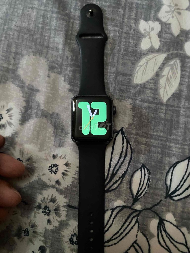 Apple Watch Series 3 42mm Đen. Mua bán Thiết bị đeo thông minh tại Quận Nam Từ Liêm Hà Nội được đăng bởi VC hình 1