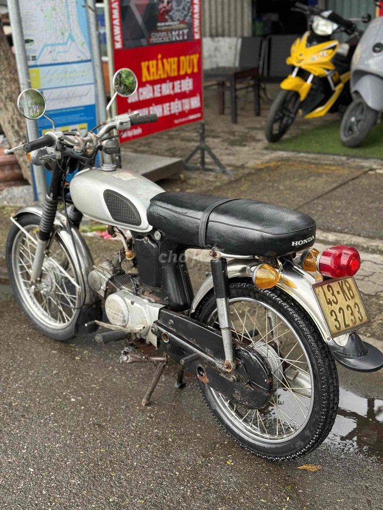 Honda 67 màu Bạc máy Êm. Mua bán Xe máy tại Quận Sơn Trà Đà Nẵng được đăng bởi khánh duy bán xe trả góp hình 6
