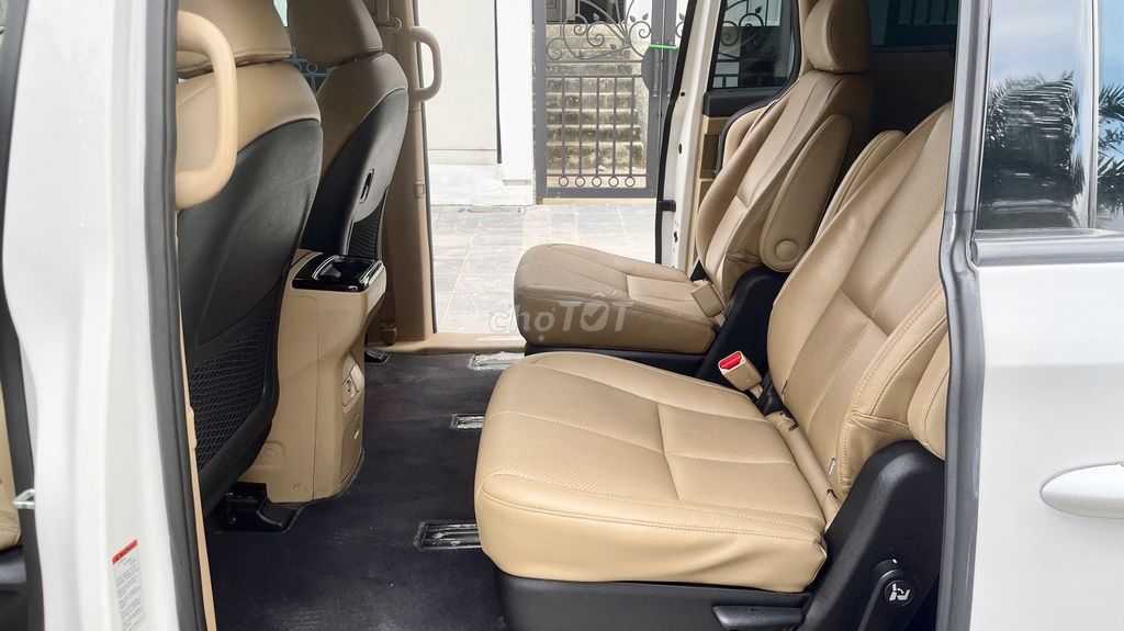 Kia Sedona 2020 2.2 DAT Deluxe -Xuất được hóa đơn. Mua bán Ô tô tại Quận Bắc Từ Liêm Hà Nội được đăng bởi Trung Auto 26 Phạm Văn Đồng hình 13