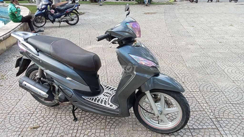 SYM Shark 170cc bao đẹp bao êm,  đủ giấy tờ  BS 43. Mua bán Xe máy tại Quận Thanh Khê Đà Nẵng được đăng bởi Trần Khải hình 4