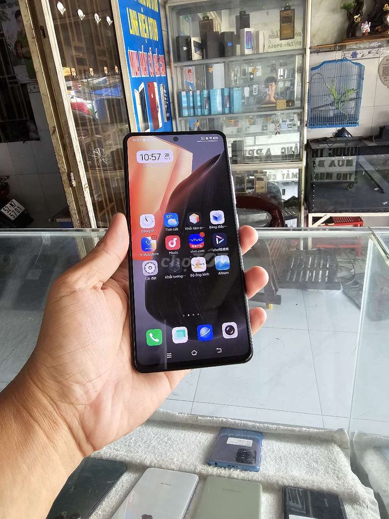 ViVo IQ007 ram 12/256 màu xanh nhạt. Mua bán Điện thoại tại Huyện Củ Chi Tp Hồ Chí Minh được đăng bởi nguyễn quốc Thắng hình 1