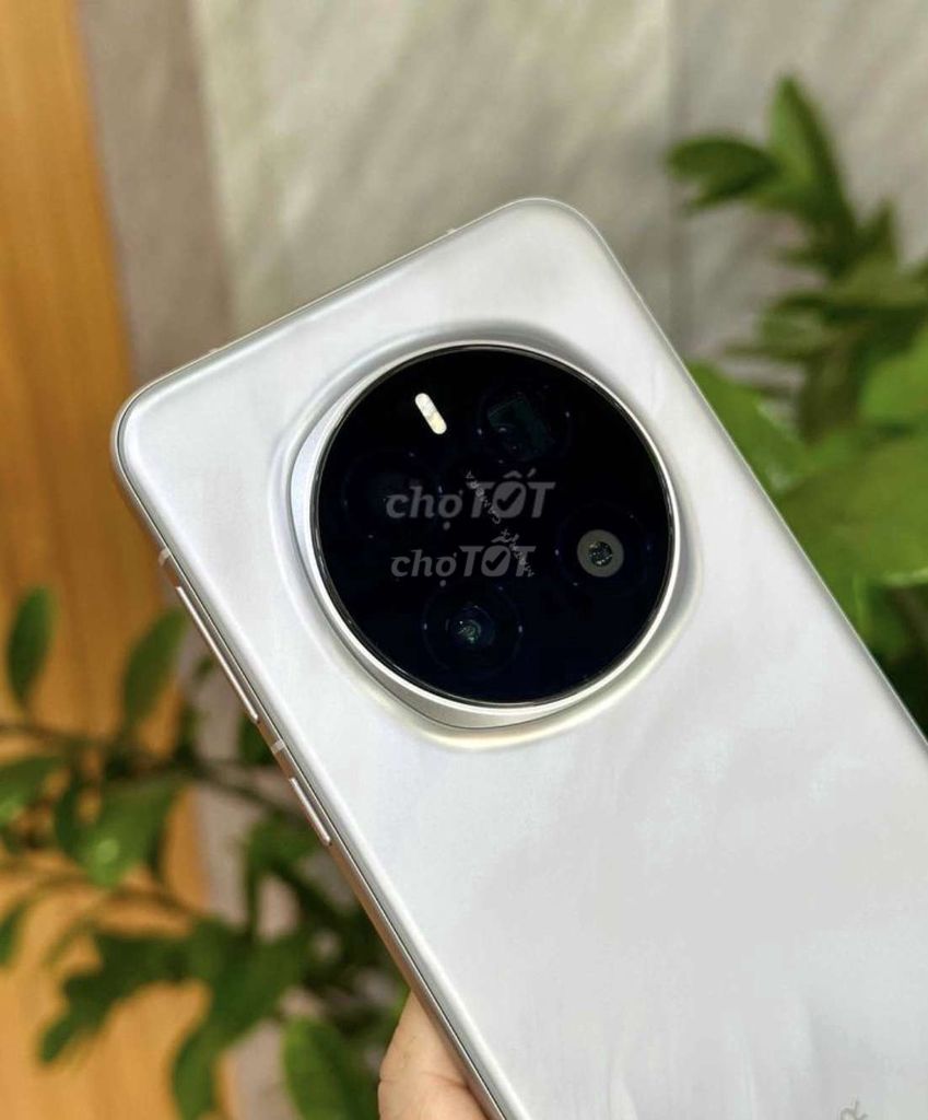 Honor Magic 7 Pro 12GB/256GB Bạc. Mua bán Điện thoại tại Quận 8 Tp Hồ Chí Minh được đăng bởi nguyễn khoa hình 1
