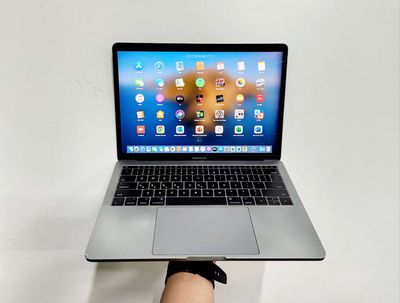 MacBook Pro 2017 - 256GB thanh lý