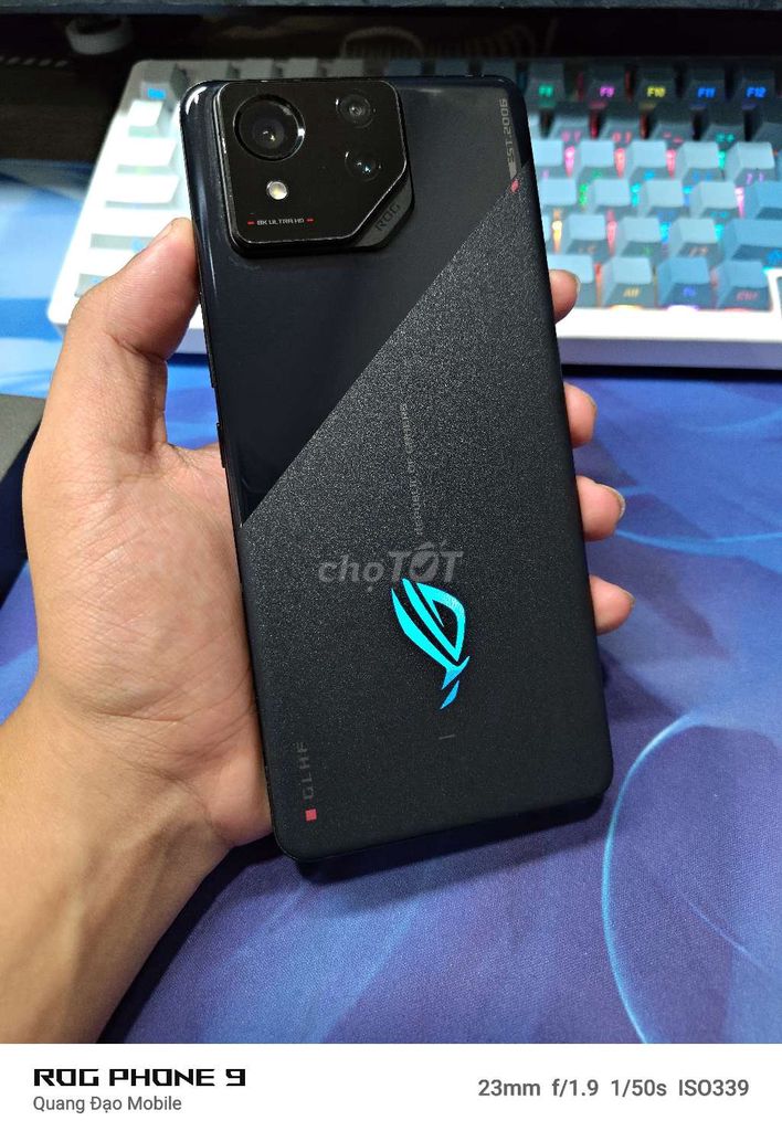 Rogphone 8 bản 12-256 chuẩn quốc tế (69636). Mua bán Điện thoại tại Quận Hà Đông Hà Nội được đăng bởi Đạo Nguyễn hình 1