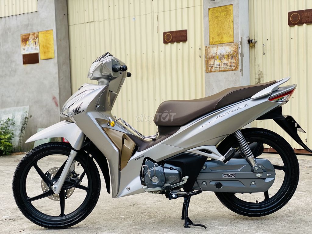 HONDA FUTURE 125 FI KIM PHUN ĐIỆN TỬ 2024 XE ZIN. Mua bán Xe máy tại Quận Nam Từ Liêm Hà Nội được đăng bởi Lê Duy Anh hình 3