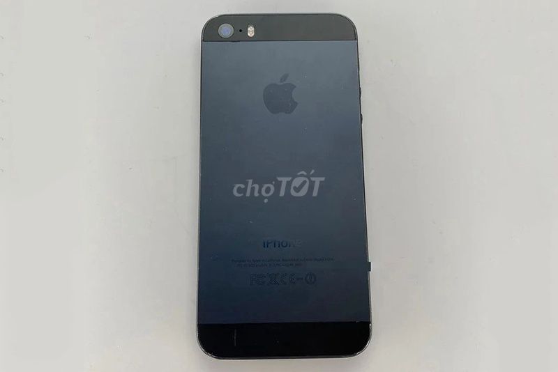 Apple iPhone 5S đen treo táo. Mua bán Điện thoại tại Quận Ô Môn Cần Thơ được đăng bởi Phim Movie hình 1