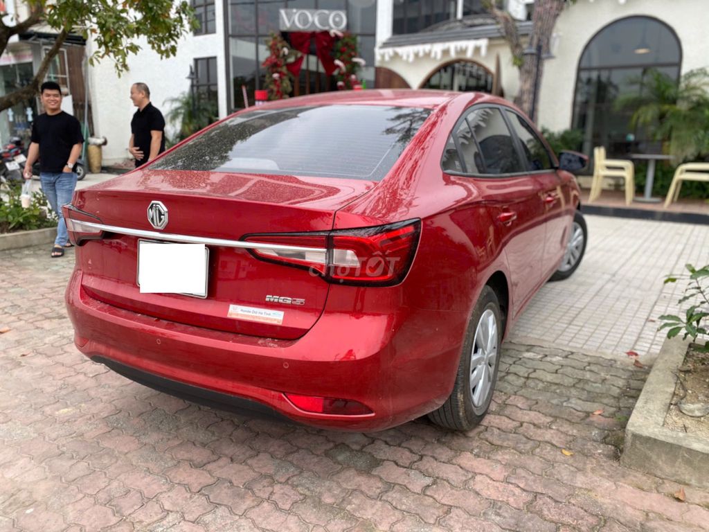 MG MG5 MT 2024 Đỏ 8900 km. Mua bán Ô tô tại Quận Cẩm Lệ Đà Nẵng được đăng bởi Dũng hình 2