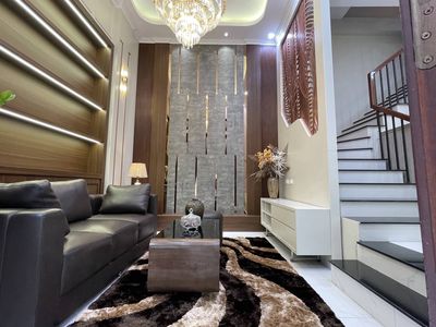 BÁN NHÀ 4T LƯƠNG THẾ VINH, THANH XUÂN- MT RỘNG, VP, TT	NGOẠI NGỮ. Mua bán nhà ở tại Quận Thanh Xuân Hà Nội được đăng bởi Hangdato