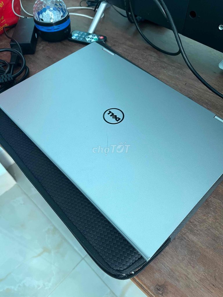 Dell Latitude E7470 i5-6300U 8GB/128GB. Mua bán Laptop tại Thành phố Vũng Tàu Bà Rịa - Vũng Tàu được đăng bởi Tuấn Thanh hình 1