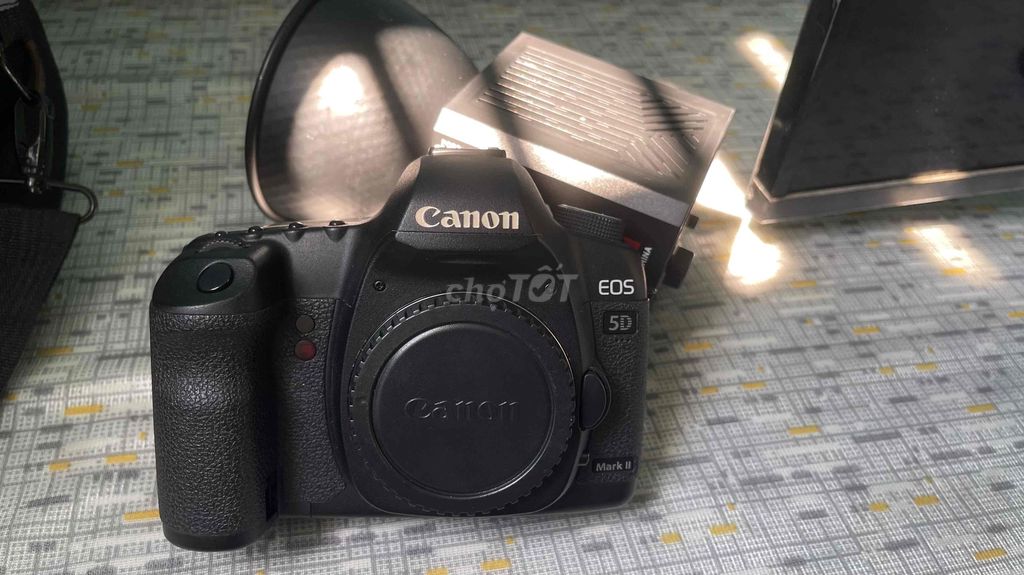 Máy ảnh Canon 5D Mark II DSLR Đen. Mua bán Máy ảnh, Máy quay tại Quận Liên Chiểu Đà Nẵng được đăng bởi Hưng hình 1