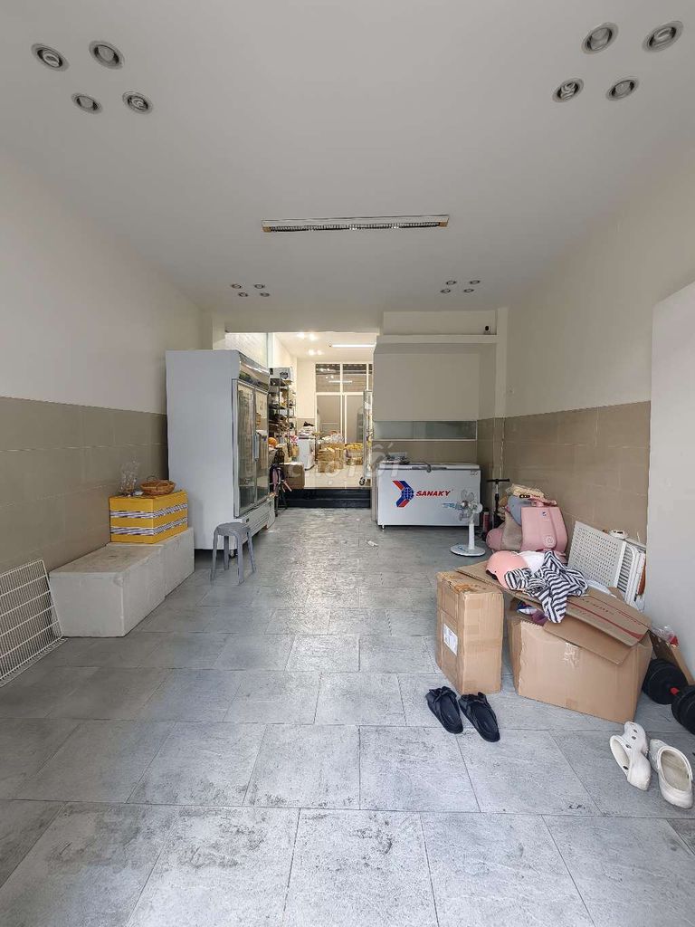 NHÀ 3 LẦU MT ĐƯỜNG SỐ TÂN HƯNG, DT 4 X 18M