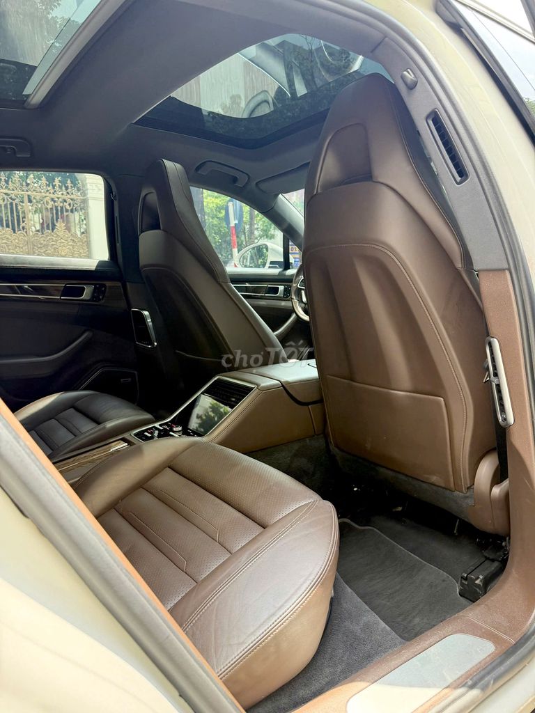 Porsche Panamera Crayon 2018 Lên Full Đồ. Mua bán Ô tô tại Quận Thanh Xuân Hà Nội được đăng bởi Nguyễn Tuấn Hoàng hình 13