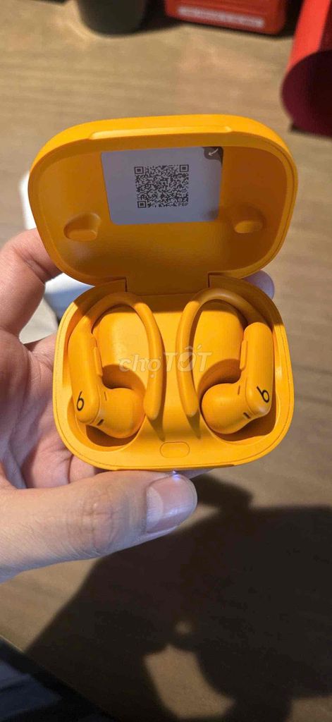 Tai nghe Beats Powerbeats Pro 2 Vàng. Mua bán Tivi, Âm thanh tại Huyện Nhà Bè Tp Hồ Chí Minh được đăng bởi Phạm nguyên an hình 1