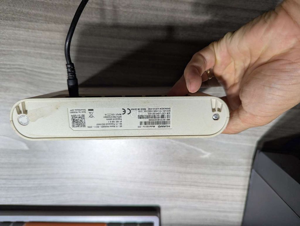 Bộ phát Wifi Huawei B311s-220 4G Trắng. Mua bán Phụ kiện (Màn hình, Chuột...) tại Thành phố Thủ Đức Tp Hồ Chí Minh được đăng bởi Hiếu hình 1
