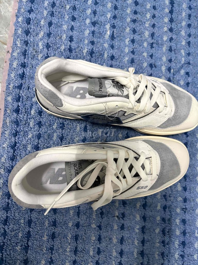 Giày thể thao New Balance 550 Nam. Mua bán Giày dép tại Thành phố Đà Lạt Lâm Đồng được đăng bởi Pham Tuyen hình 1