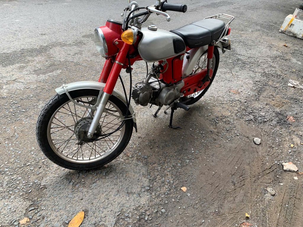Honda 67 Đỏ Bạc Đã sử dụng. Mua bán Xe máy tại Thành phố Thủ Đức Tp Hồ Chí Minh được đăng bởi Cá nhân hình 2