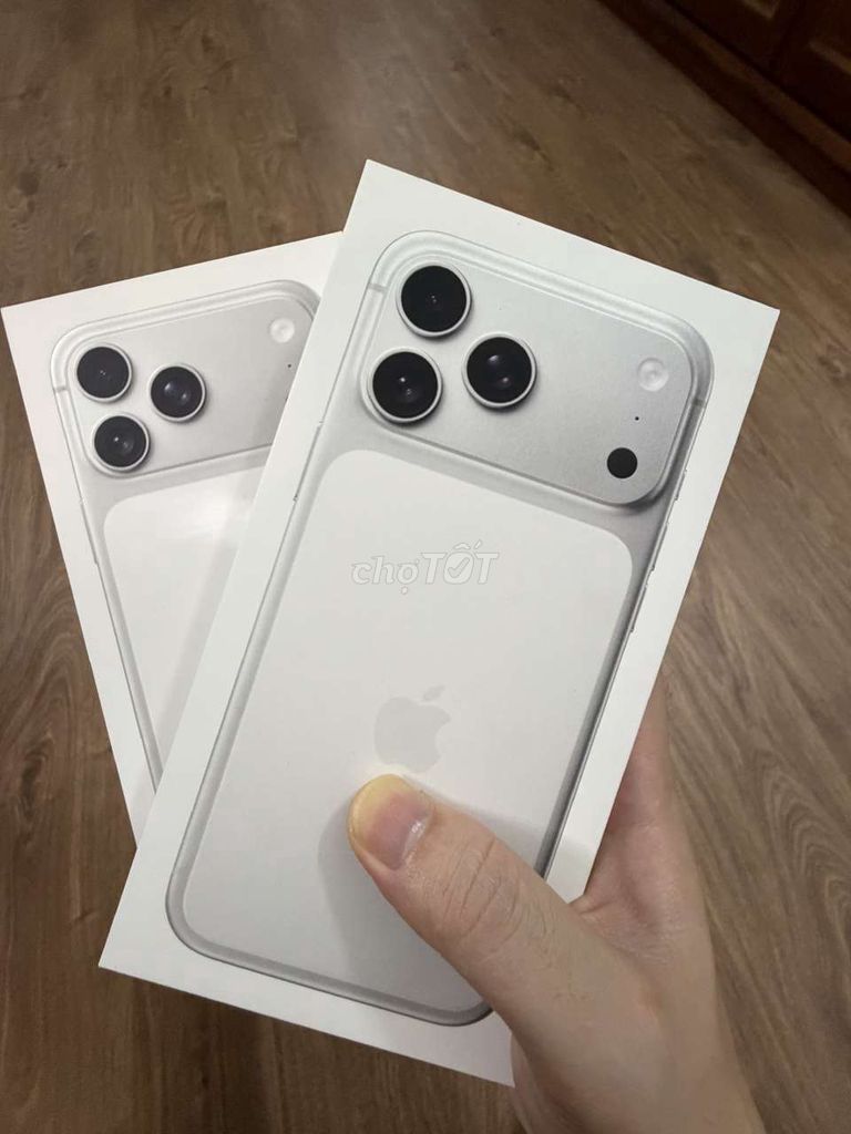 Apple iPhone 17 Pro Max 256/512GB Bạc Mới. Mua bán Điện thoại tại Quận Nam Từ Liêm Hà Nội được đăng bởi Minh Vũ hình 1