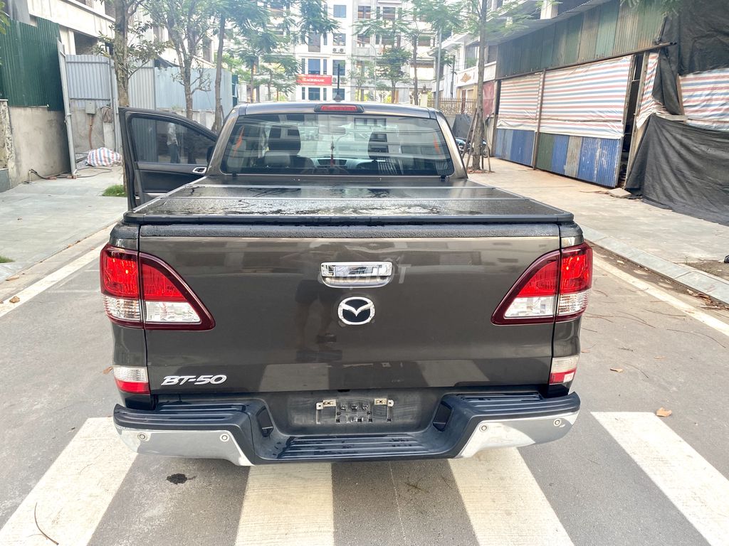 0987686011 - Em Bán Mazda BT50 2.2 AT đăng kí 2019 siêu lướt !!