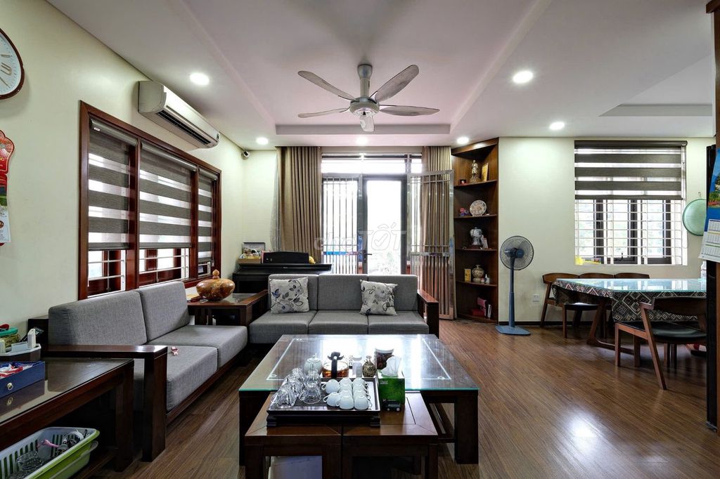  BIỆT THỰ TRUNG VĂN MỚI  – VỈA HÈ RỘNG – Ô TÔ TRÁNH 