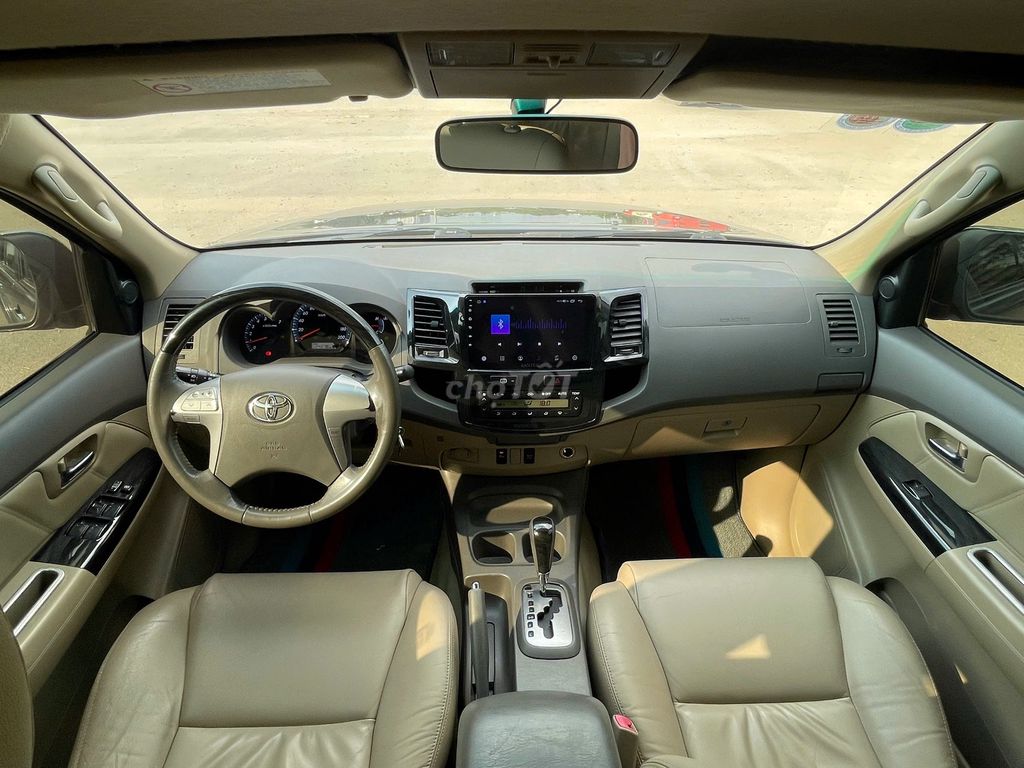 Toyota Fortuner 2012 2.7V xám xi măng đẹp gắt xe. Mua bán Ô tô tại Quận Thanh Xuân Hà Nội được đăng bởi Vạn Phát  Auto hình 18