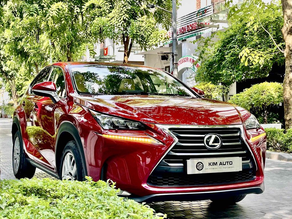 Lexus NX200T 2016 Màu Đỏ - 95000 km. Mua bán Ô tô tại Quận Thanh Xuân Hà Nội được đăng bởi Trần Trí Cường hình 3