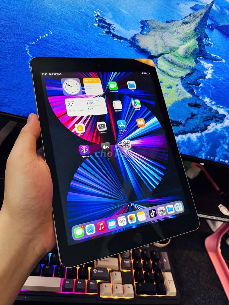 Apple iPad Gen 5 32GB Bạc Đã sử dụng. Mua bán Máy tính bảng tại Quận Đống Đa Hà Nội được đăng bởi dung bui hình 1