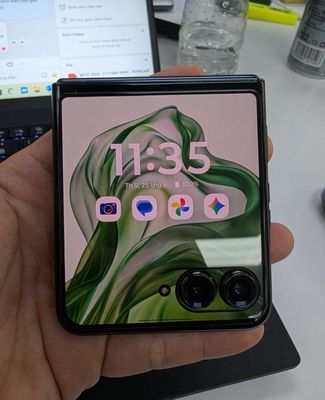 Motorola Razr 50 Ultra Đen 97%