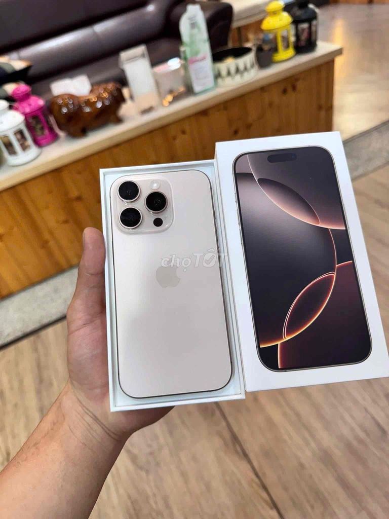 Apple iPhone 16 Pro 256GB Vàng Đã sử dụng. Mua bán Điện thoại tại Quận Ngũ Hành Sơn Đà Nẵng được đăng bởi Tài Ngô hình 1