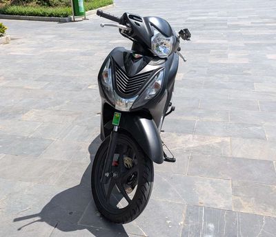 Nhà dư xe Vision 2022 Sport chính chủ, ít sử dụng. Mua bán Xe máy tại Quận Ngô Quyền Hải Phòng được đăng bởi Hai Duy