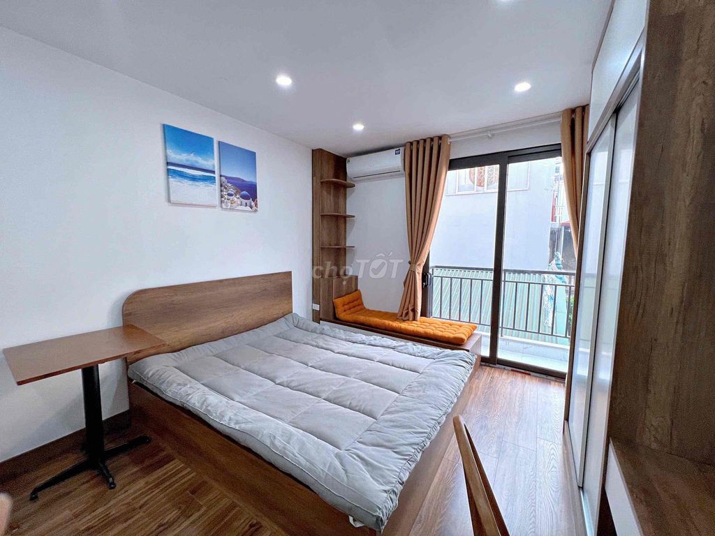 Phòng 35m2_Ban Công_Thang Máy_Full NT_HXH_Phan Xích Long, Phú Nhuận