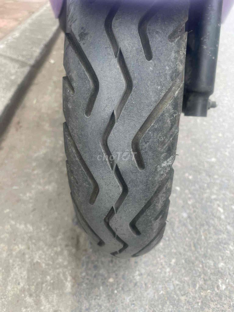 Yamaha Cuxi màu Tím 4000 km. Mua bán Xe máy tại Quận Thanh Xuân Hà Nội được đăng bởi Canhky hình 5