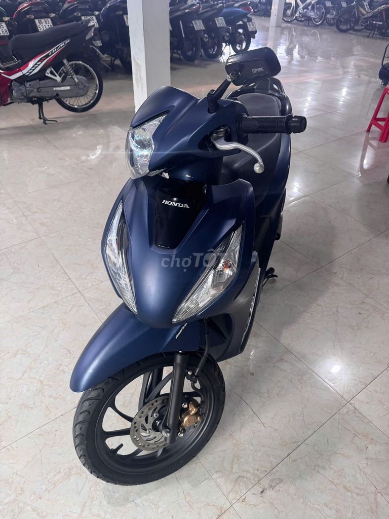 Honda vision 2022 màu xanh