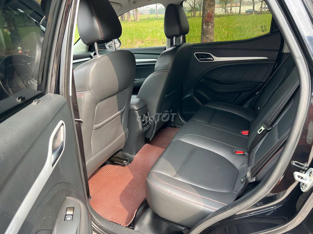MG ZS AT 2021 Màu Đen. Mua bán Ô tô tại Quận Thanh Xuân Hà Nội được đăng bởi Thanh Biz Nguyễn Thái Auto hình 8