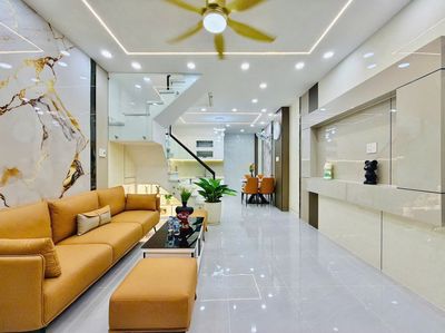 5.48 tỷ có nhà đẹp gần BV Gia Định - Full nội thất - Vào ở ngay