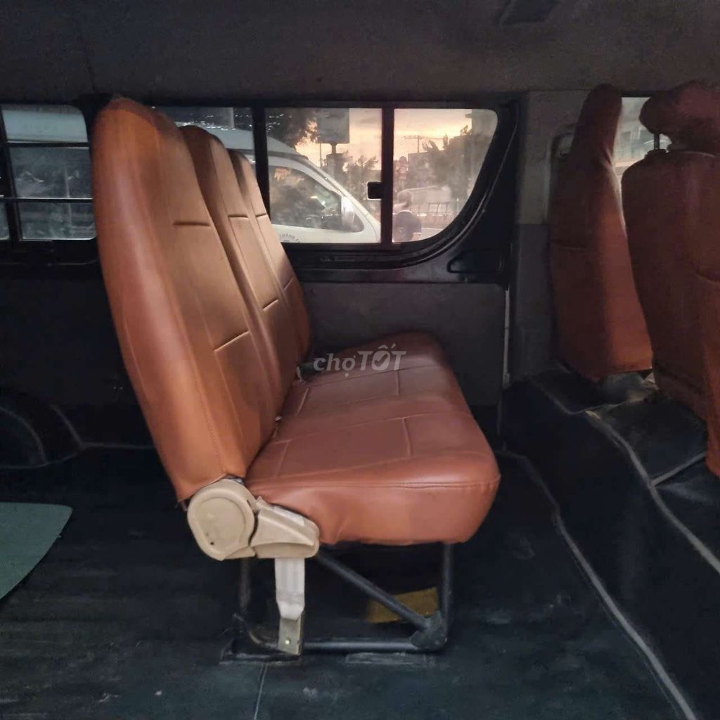 TOYOTA 6 CHỖ 850KG MÁY DẦU. Mua bán Ô tô tại Quận 12 Tp Hồ Chí Minh được đăng bởi Trung hình 8