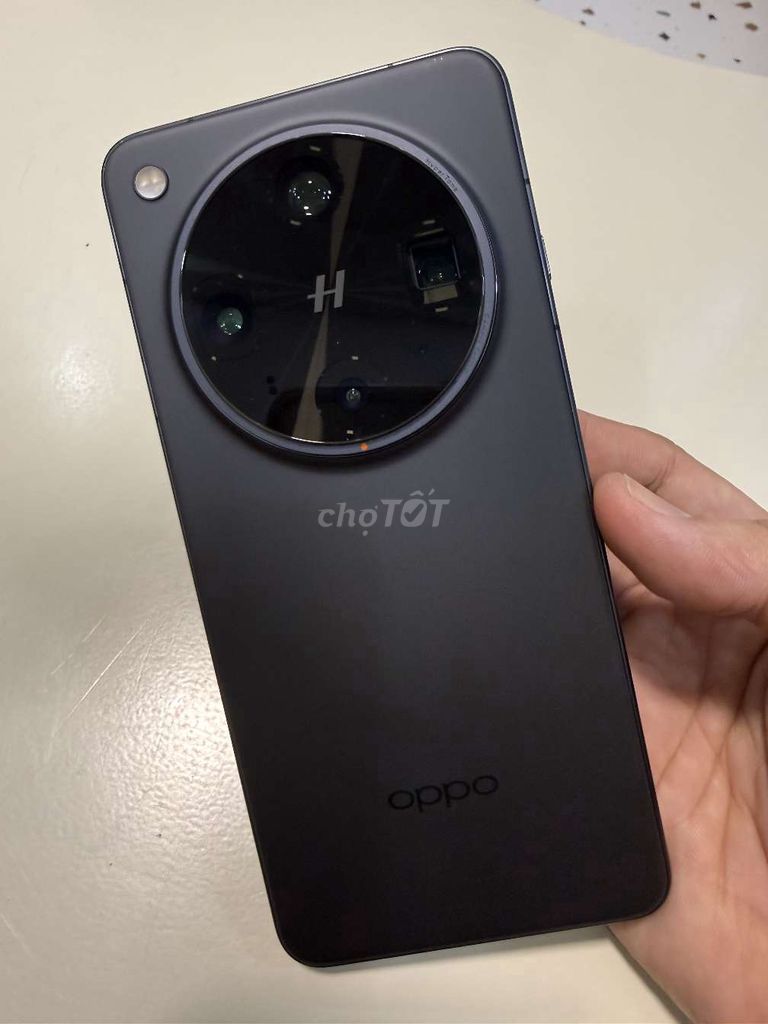 Oppo Find X8 Ultra Đen 512GB 16GB. Mua bán Điện thoại tại Quận 12 Tp Hồ Chí Minh được đăng bởi Mr Linh Trầm hình 1